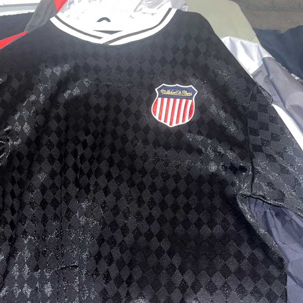 Mitchel and Ness XL soccer jersey